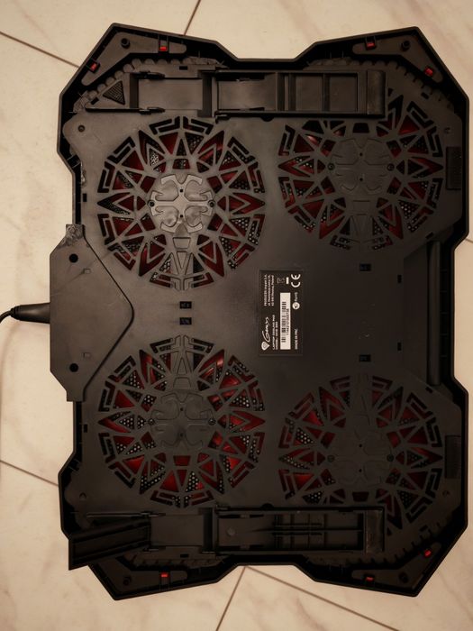 Podstawka chłodząca pod laptopa