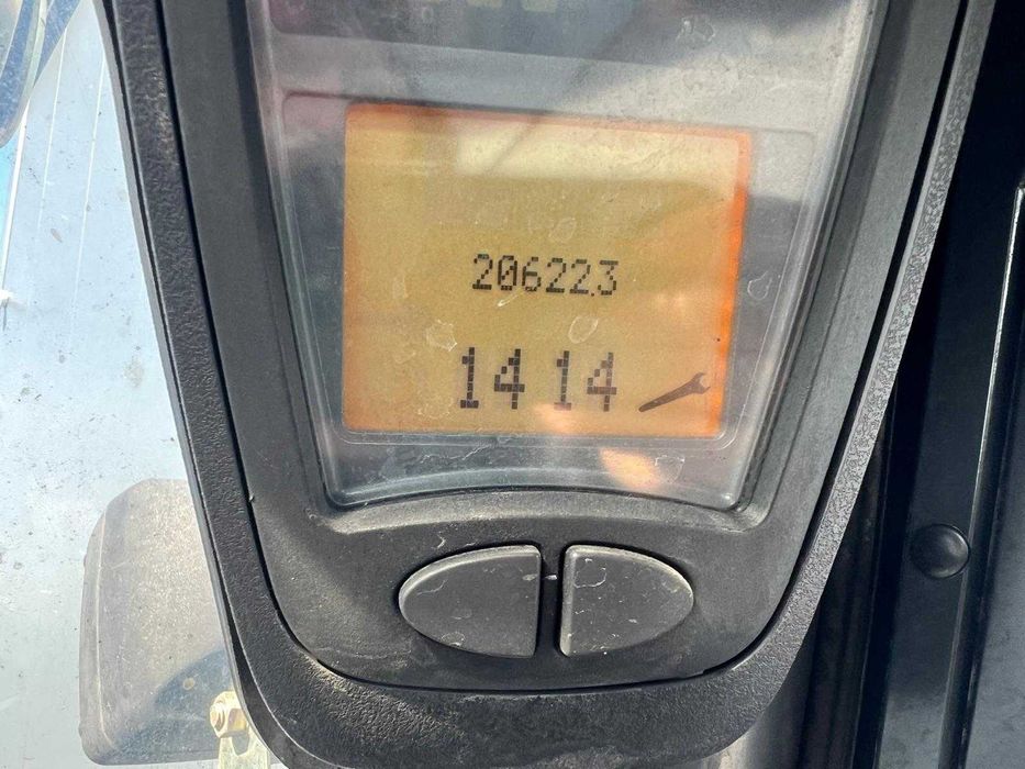 Wózek widłowy LINDE H40D, 2010 rok, Triplex, wolny skok.