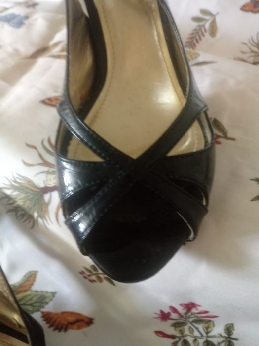 Buty damskie czarne rozmiar 37 firma Marisha