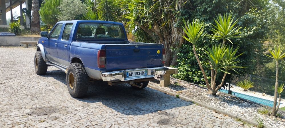 Capô Nissan Navara D22 2.5 TD peças