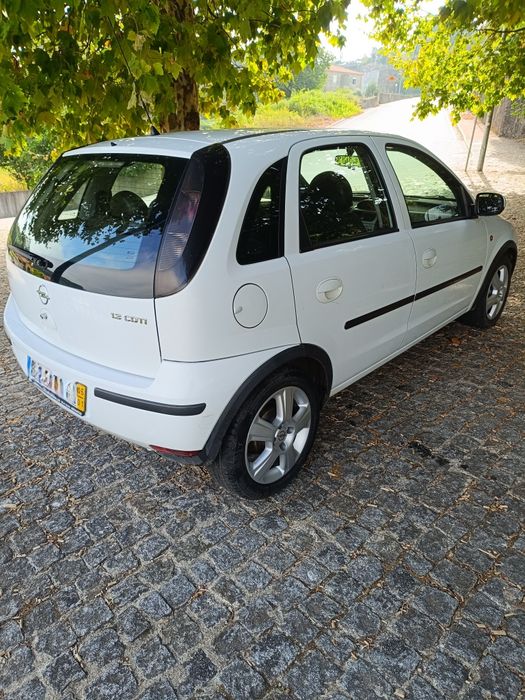 Opel corsa 2005 1.3cdti