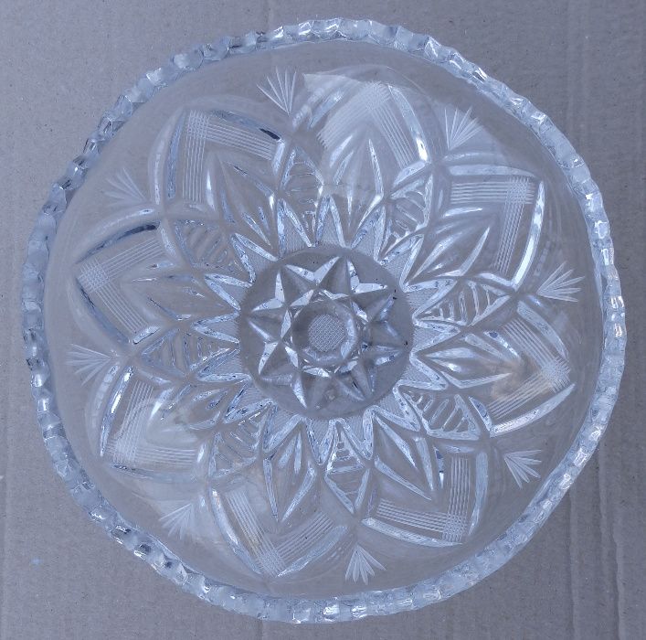 Хрустальная ваза №2 - продам, б/у, в отличном состоянии