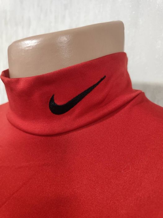 Компрессионная термо кофта Nike