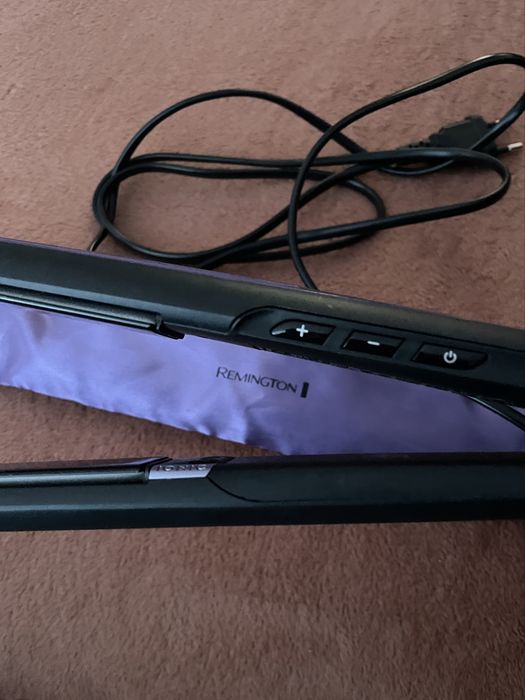 Prostownica REMINGTON S7710 PRO-Ion