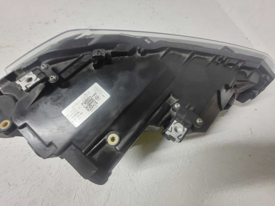 Lampa Vw  polo 2G full led przód lewa