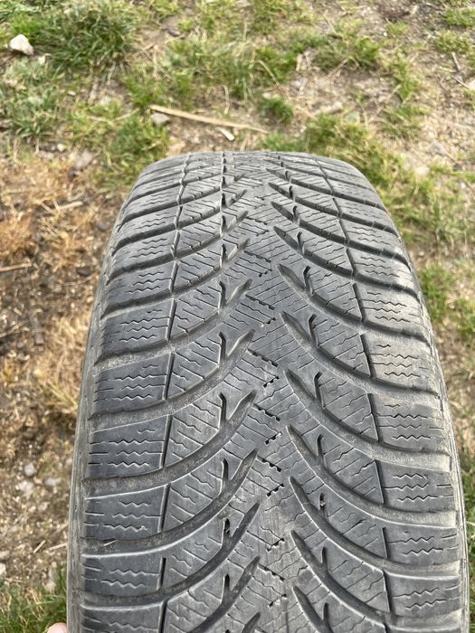 Шини зима 205/55 r16