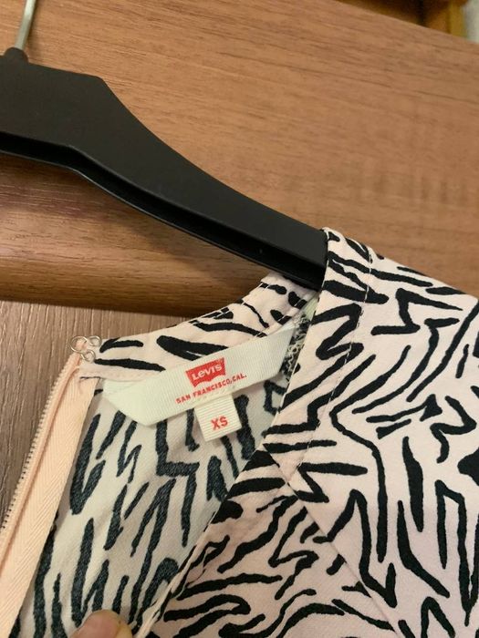 Платье Повседневное Levi's