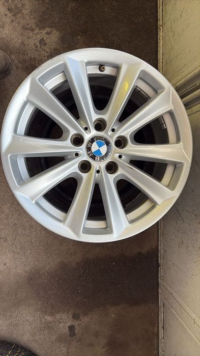 OryGINAŁ BMW F10 / F11 – 17 FELGI