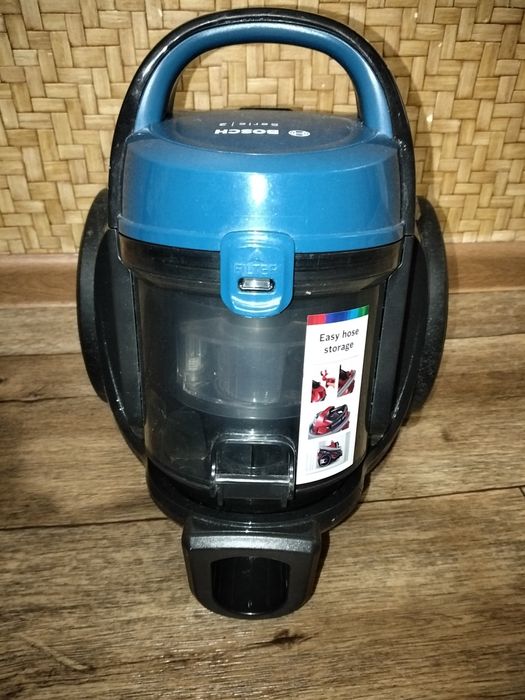 Пилосос без мешка BOSCH Series 2