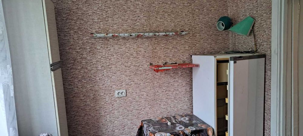 1-кімнатна квартира м-2 буд.31  3/5.