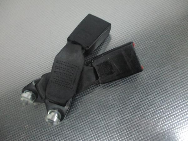 Encaixe de cinto trás esquerdo FORD Ka (RU8)