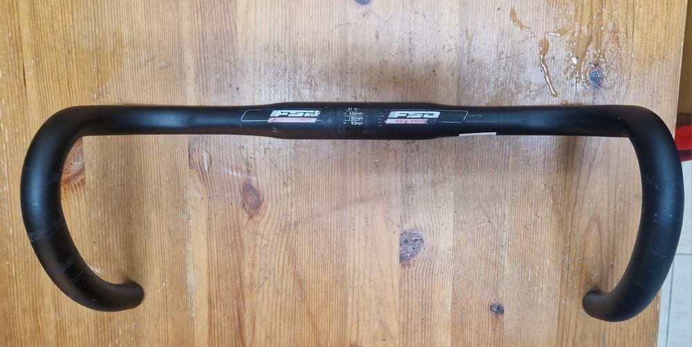 Guiador estrada carbono FSA