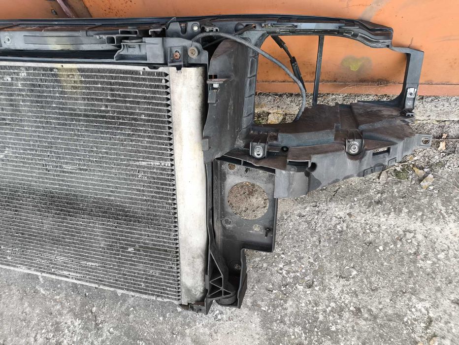 Pas Przedni Audi A8 D3 4.2 V8 Benzyna