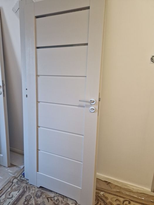 Drzwi sosnowe łazienkowe toreno 80 prawe