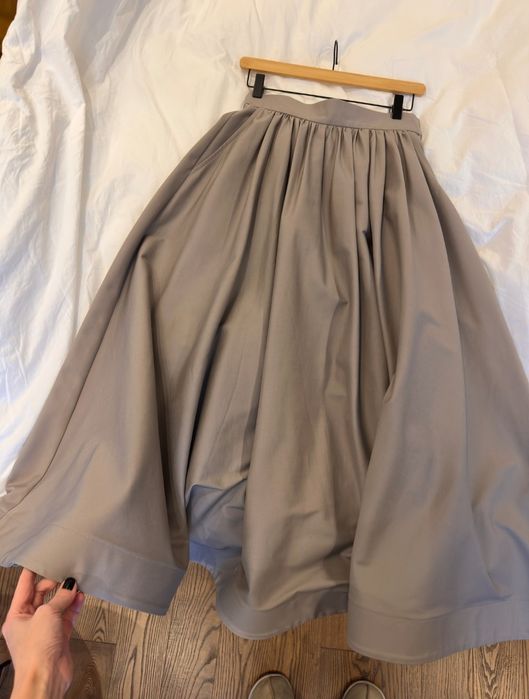 Стильная юбка BAZHANE