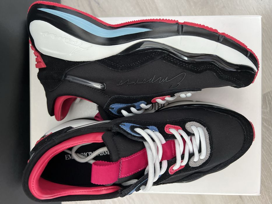 ЗНИЖКИ!! Emporio Armani жіночі кросівки. Оригінал. 37.