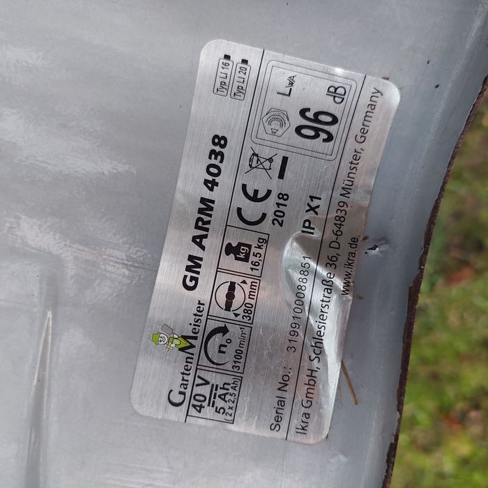 Газонокосарка акумуляторна акб металева косарка