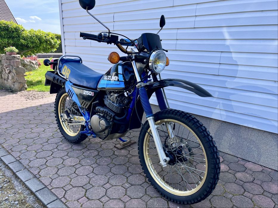 Suzuki DR 250 S 1985 Rok Ładny Stan 18 Tys Km Przebiegu XL XR XT KLR
