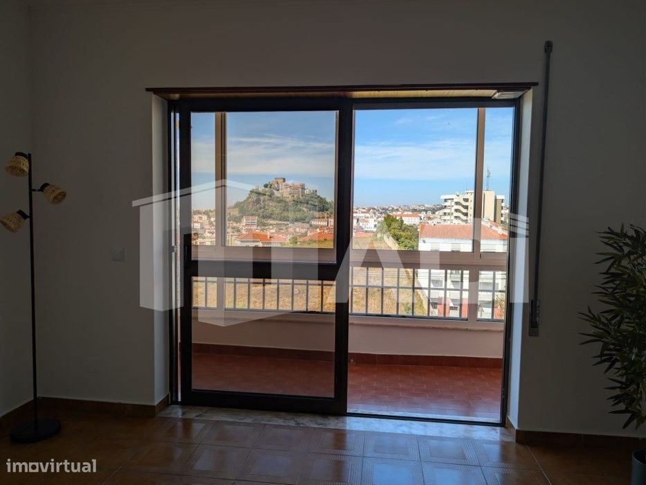 Apartamento T2 - Magnífica vista panorâmica sobre a Quinta da Porte...