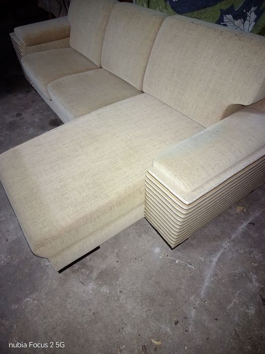 Sofa chaise longue