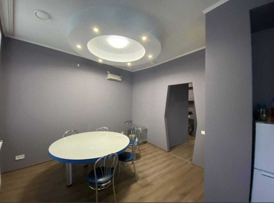 Продаж 3-кімнатну квартиру Центр  Дмитра Яворницького театр опери AK