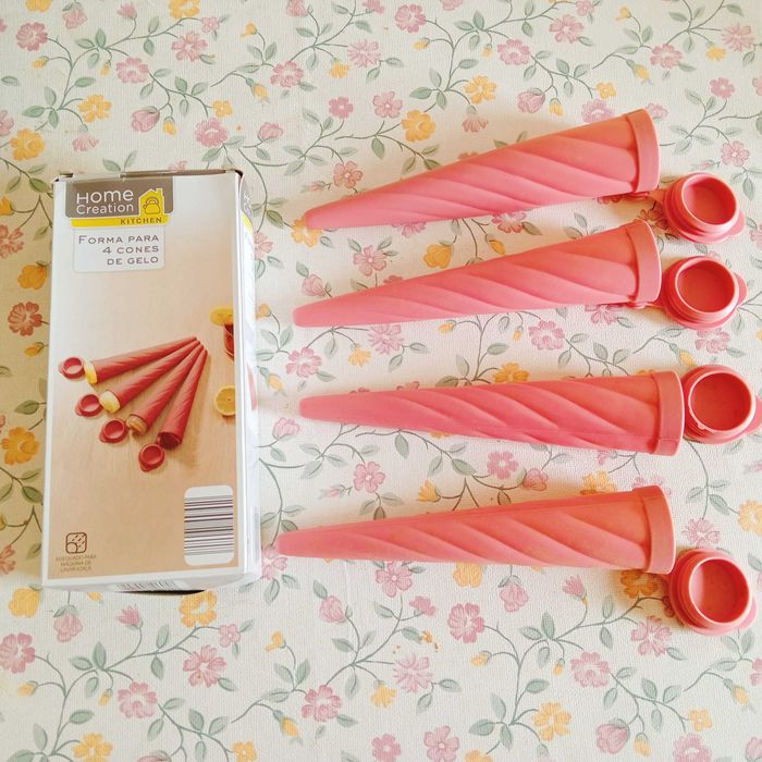 Conjunto de 4 Formas Cone para gelado
