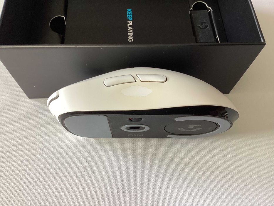 Logitech PRO X Superlight myszka