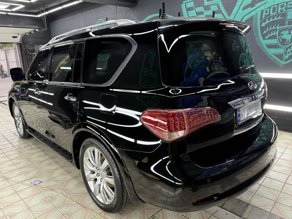 Infiniti QX 56 в ідеальному стані
