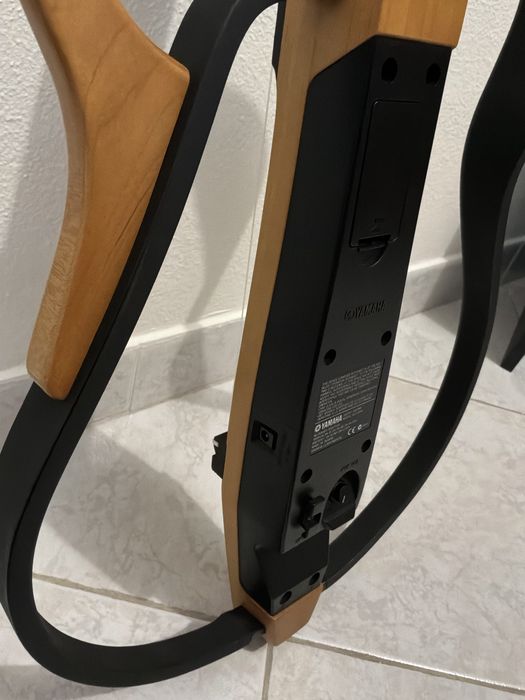 Guitarra Yamaha sgl100n