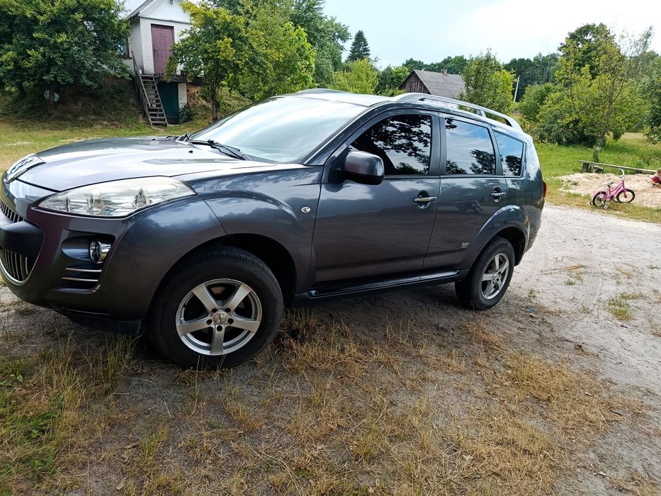 Продам автомобіль.