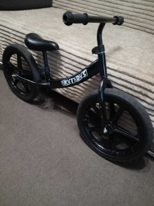 Продам велобіг дитячий