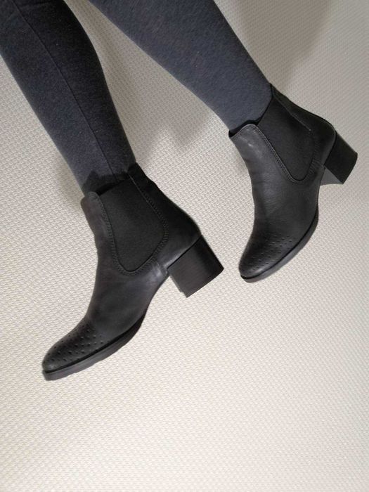 Ботинки жіночі шкіряні Tamaris 38р.