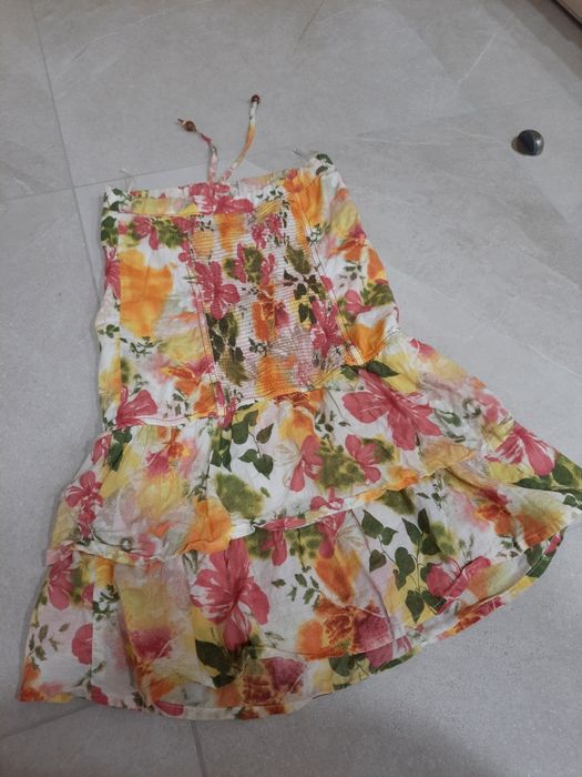 Letnia sukienka w kwiaty na lato xs