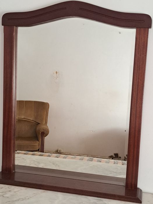 Espelho com 94cmx80 cm