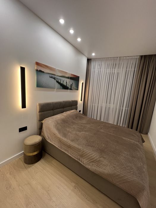 СВОБОДНА! Посуточно Французский бульвар ЖК Париж возле моря