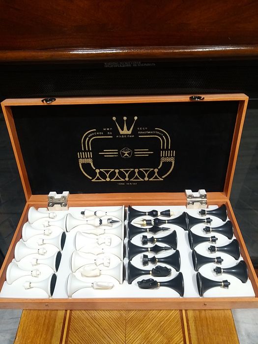 Продам шахматы!!!