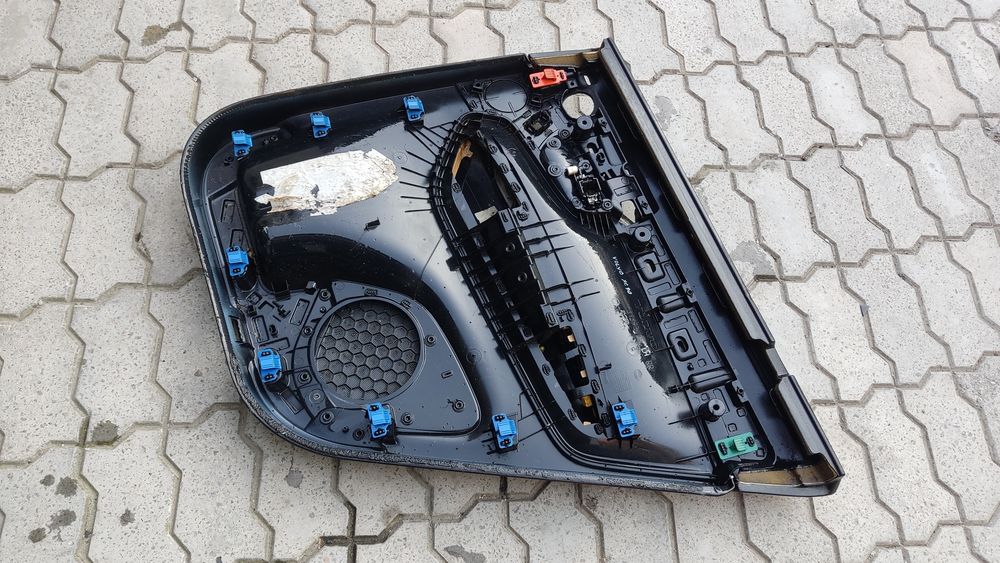 TOYOTA RAV-4 IV Накладка кришки багажника 1G4 12-