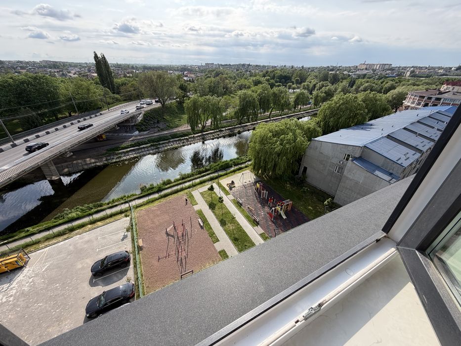 1-Кімнатна ЖК «BRIDGE Tower» вул. С.Бандери 1Е. Готова квартира з Ремонтом та меблями!
