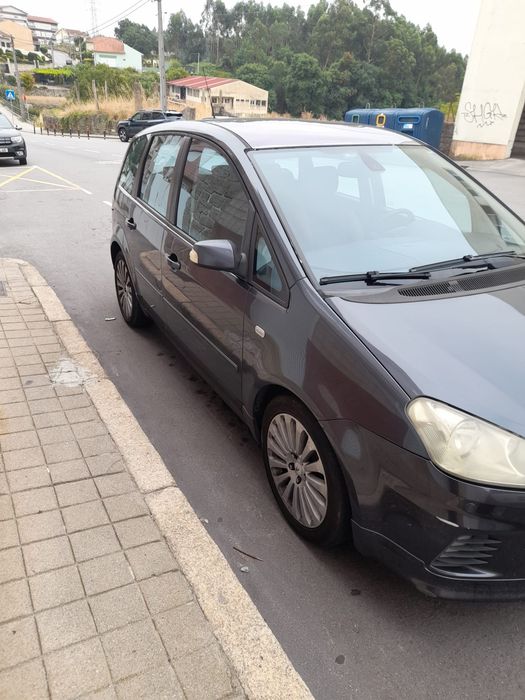 Ford C-Max — fotografia 4