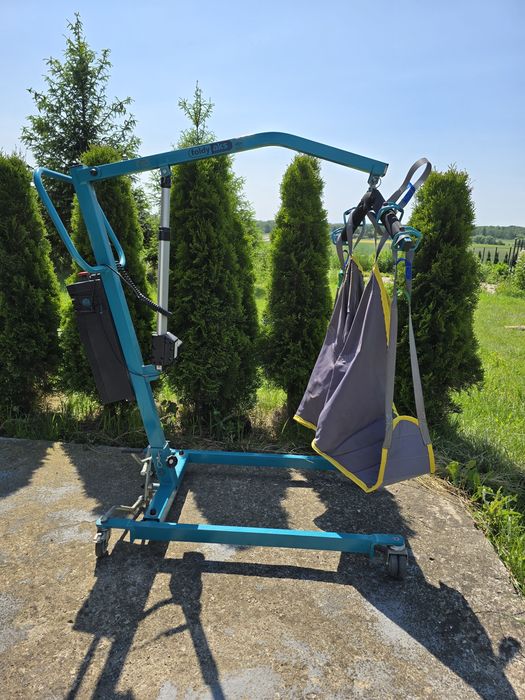 Podnośnik inwalidzki pacjenta