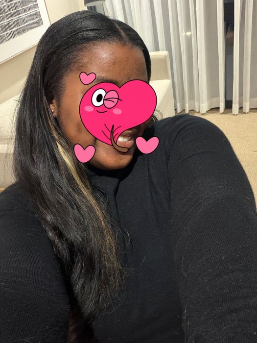 Procuro Modelos para  Aplicação de Tissagem