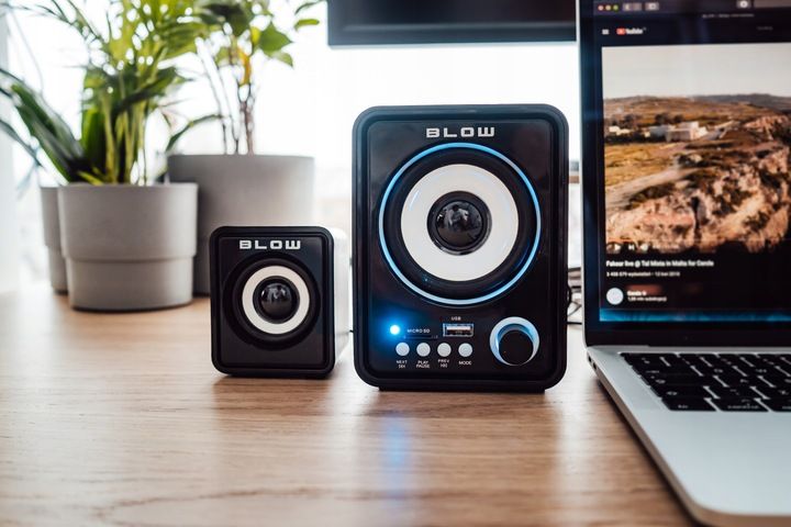 zestaw głośników komputerowych subwoofer 2.1 usb sd aux radio fm led 11w