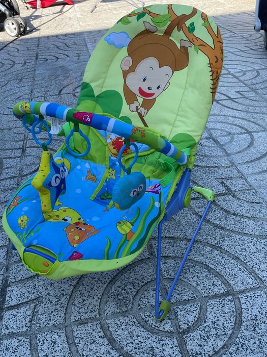 Espreguiçadeira rebativel com música e vibração