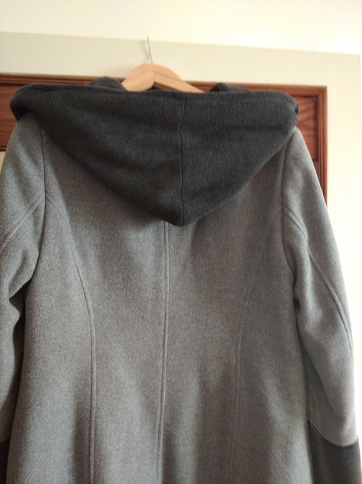 Damski krótki płaszczyk