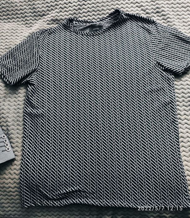 T-shirt męski - RESERVED