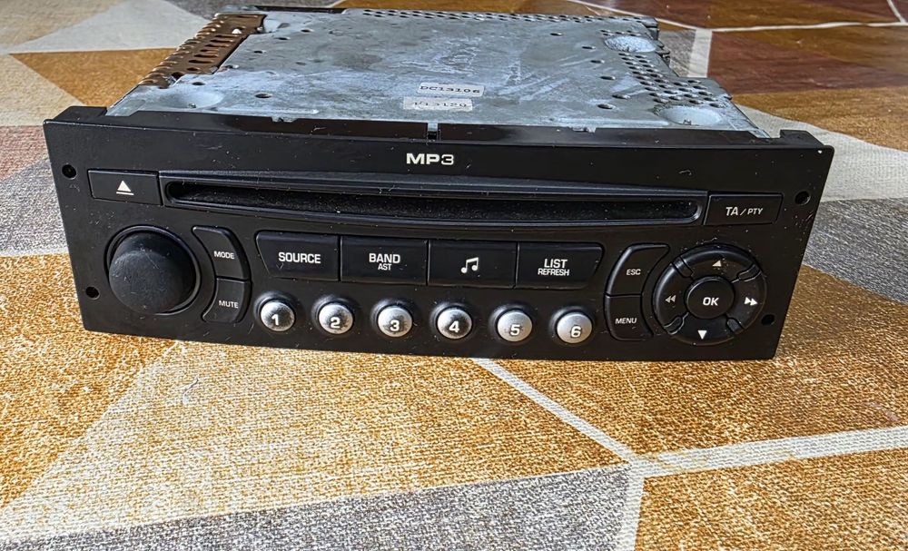 Rádio-Peugeot  citroen c4 +