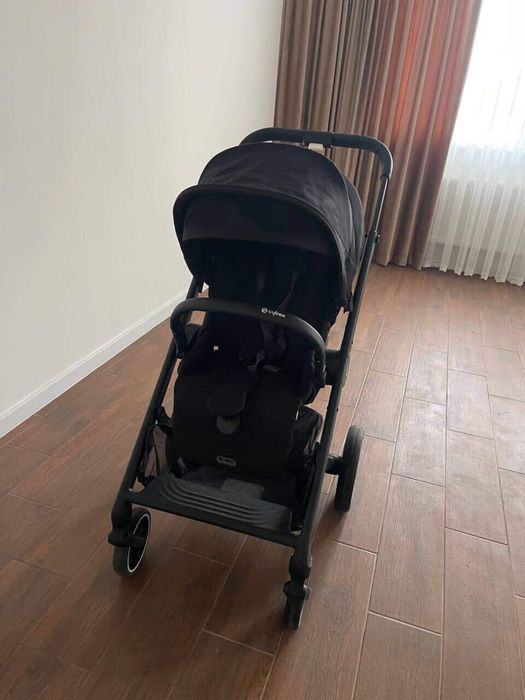 Cybex Balios S Lux у кольорі Moon Black