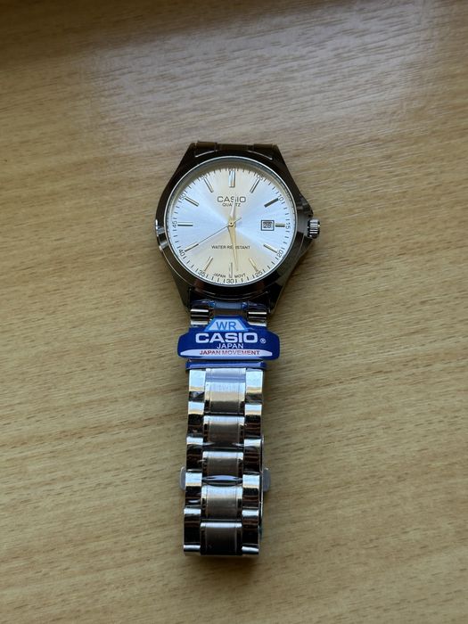 Casio MTP-1183 – srebrny zegarek męski