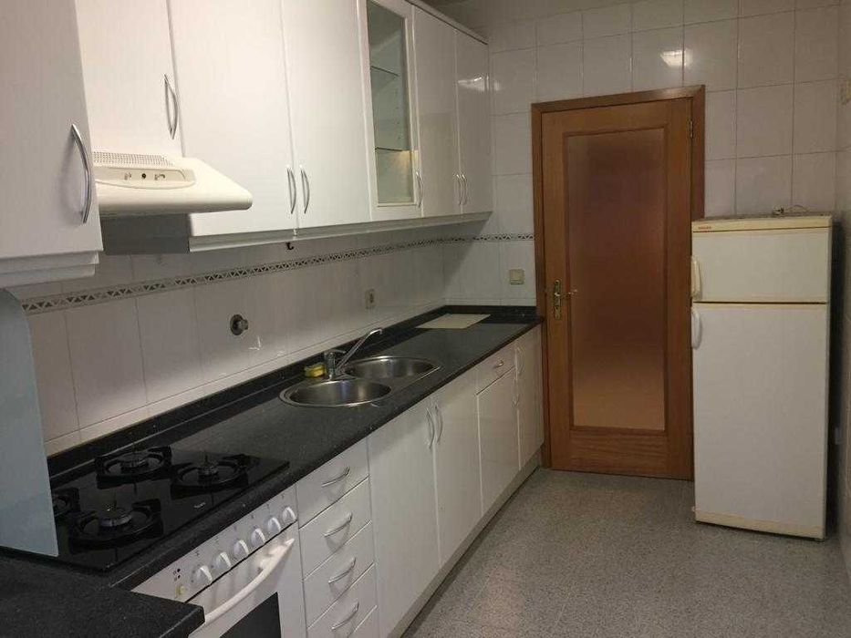 T1 Lamaçães rua Egídio Guimarães