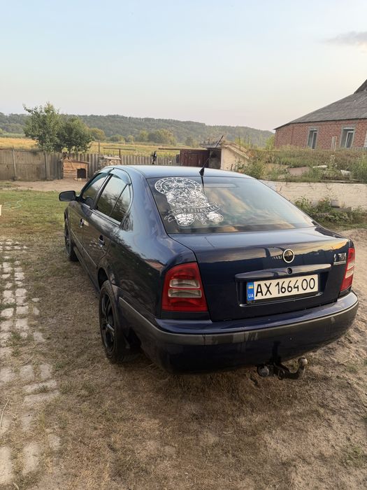 Продам шкоду октавия тур